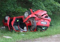 Groźny wypadek samochodowy w Skowronkach (aktualizacja)